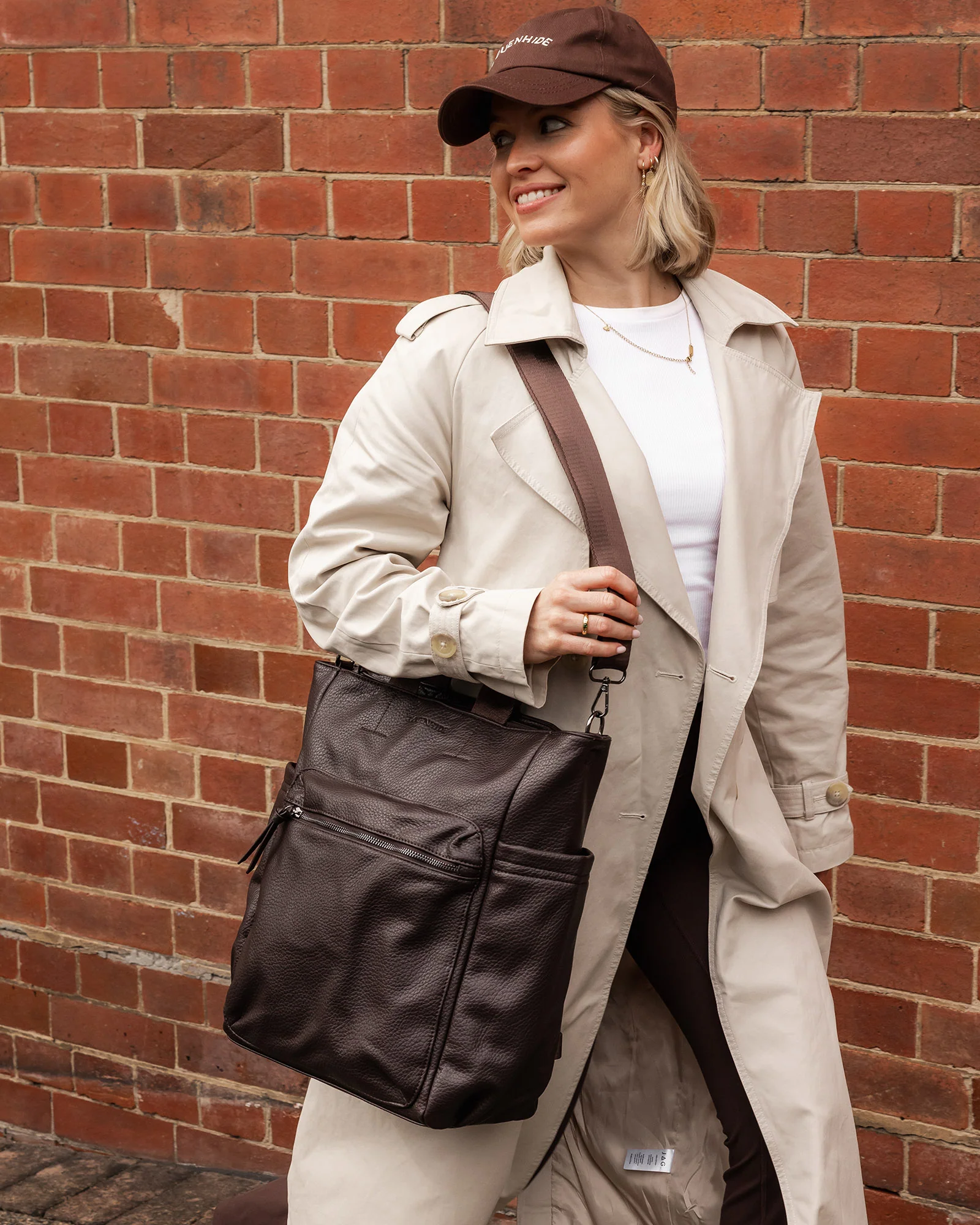 Bronx Backpack - Chocolate - Image 10