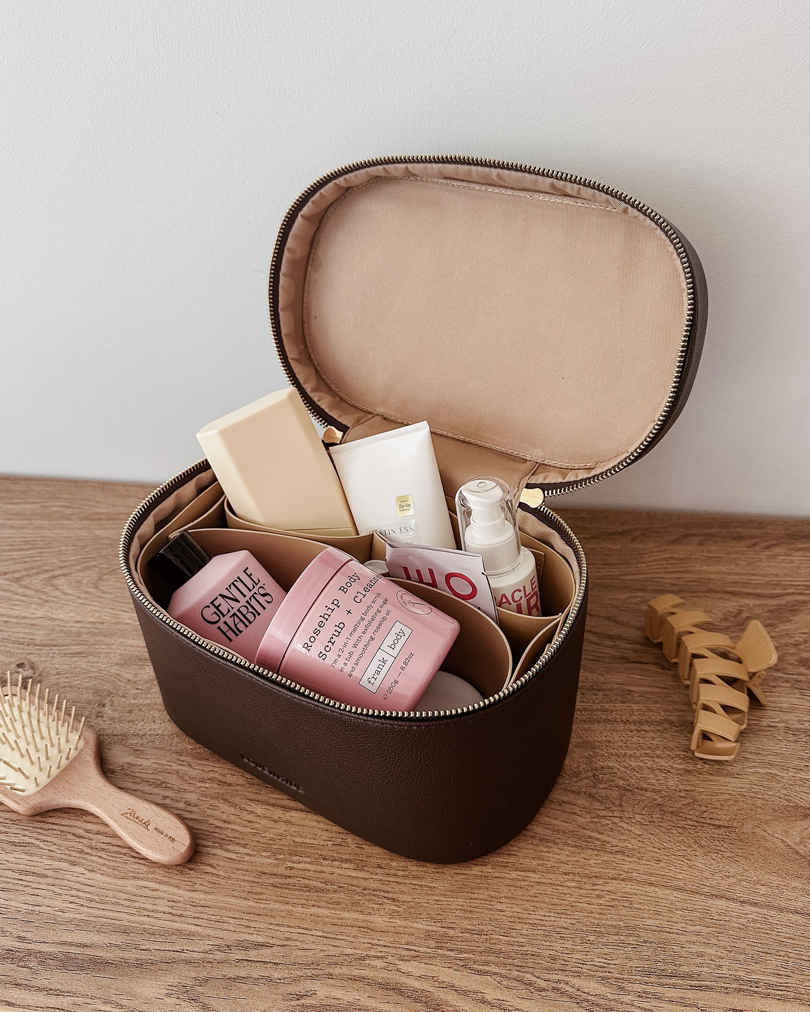 Juliette & Charlee Cosmetic Case Set - Chocolate - Image 3
