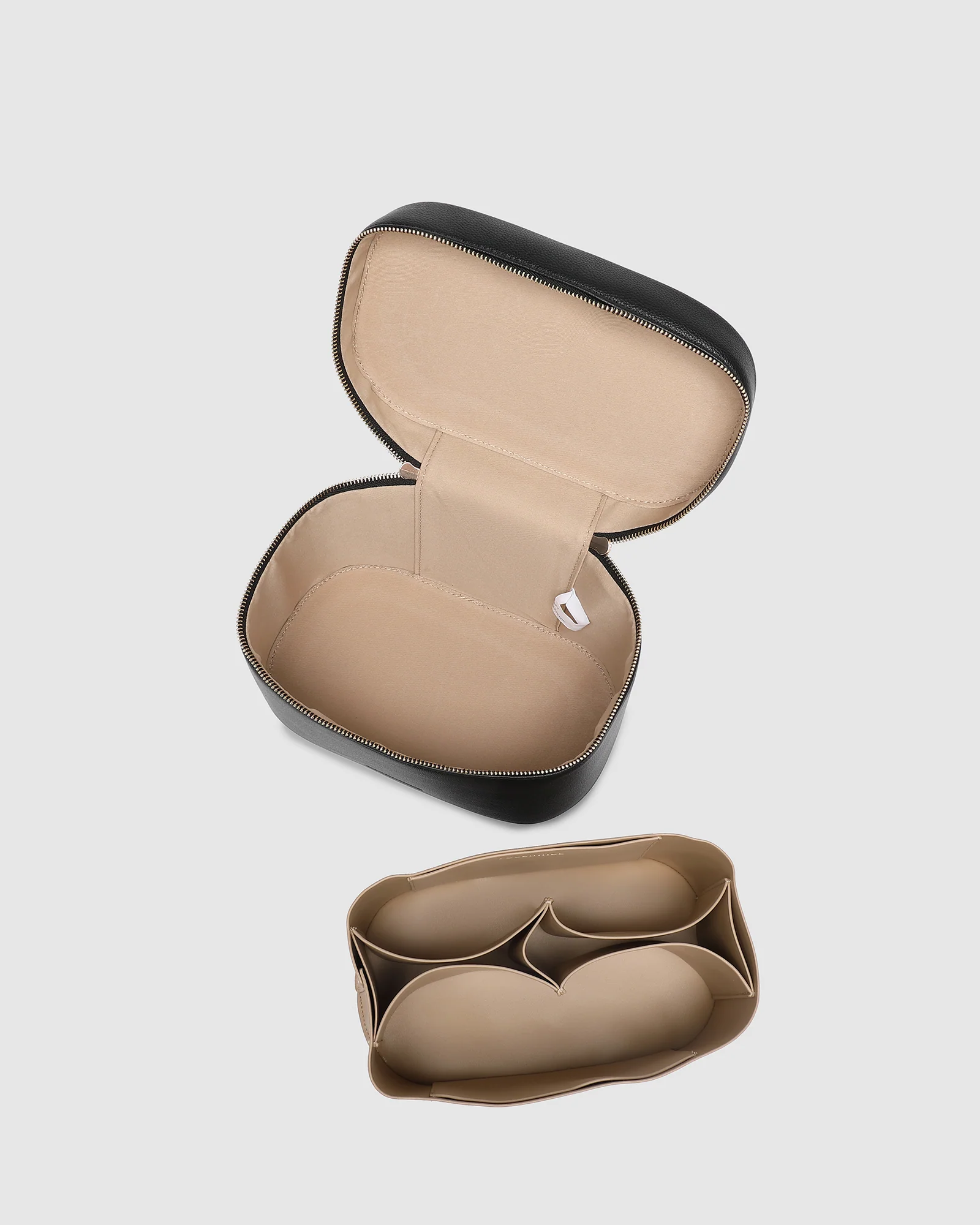 Juliette Vanity Case - Black - Image 6