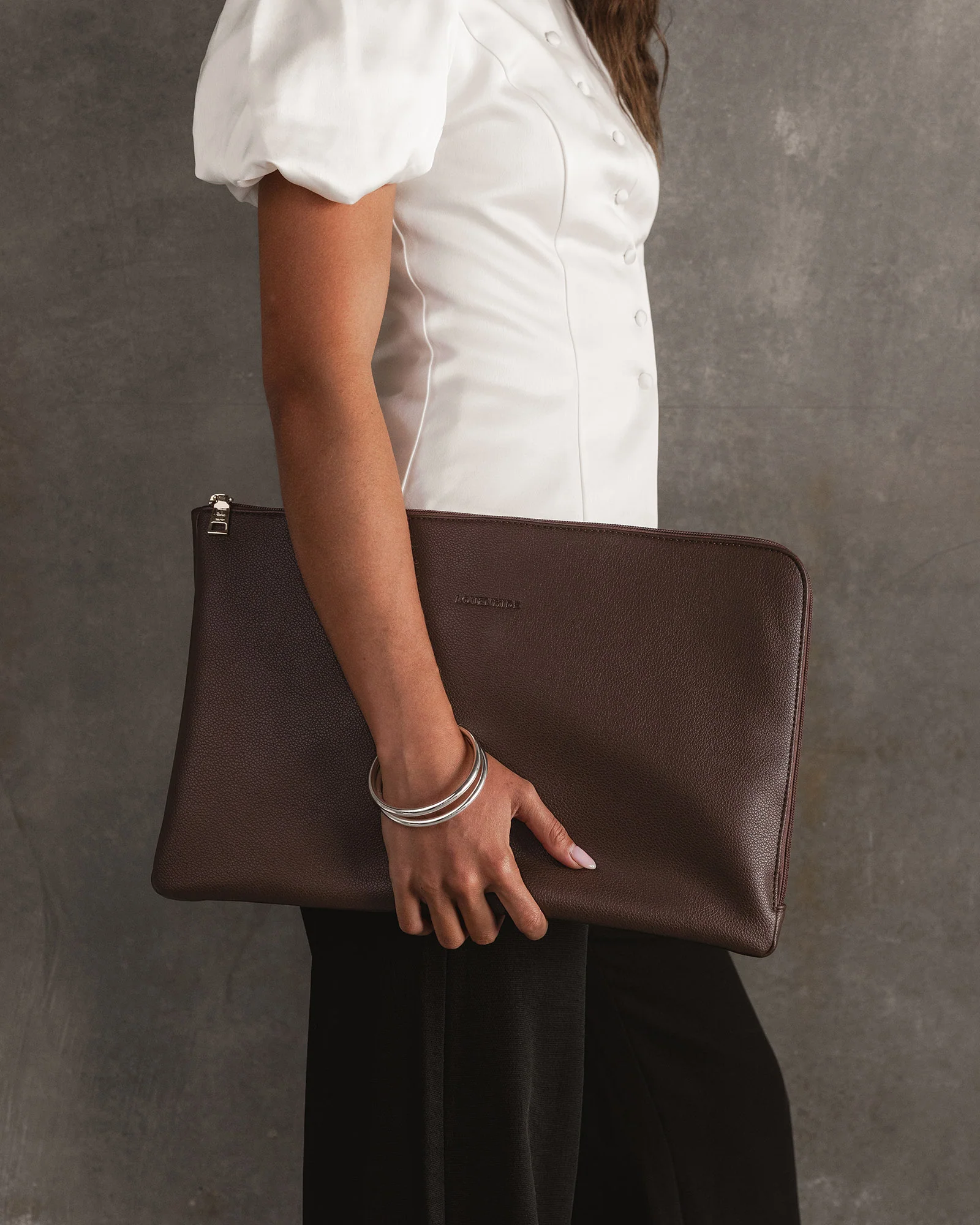 Liv Laptop Sleeve - Chocolate - Image 8