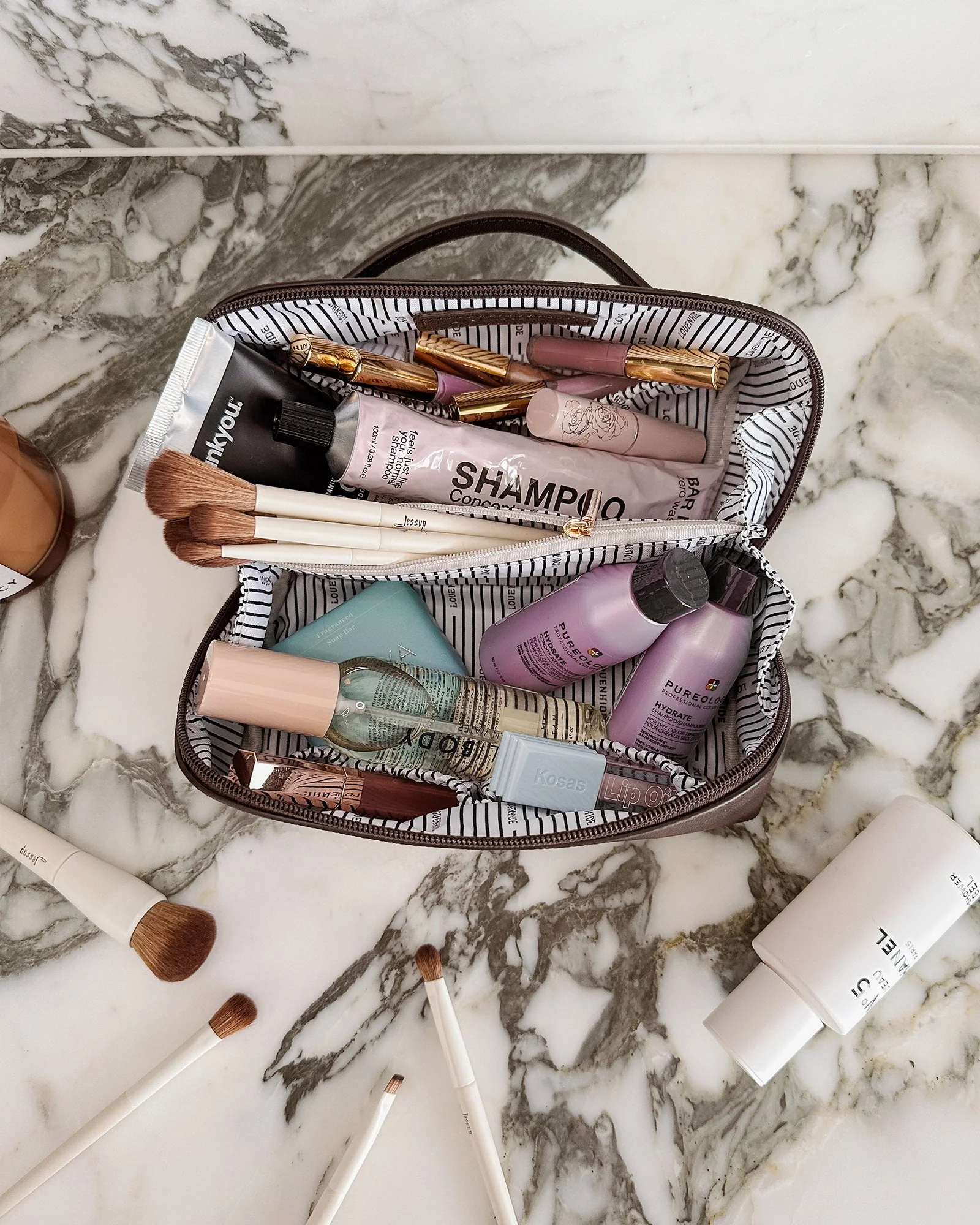 Orion Ellis Cosmetic Bag Set - Chocolate - Image 4